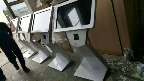 22寸触摸查询机