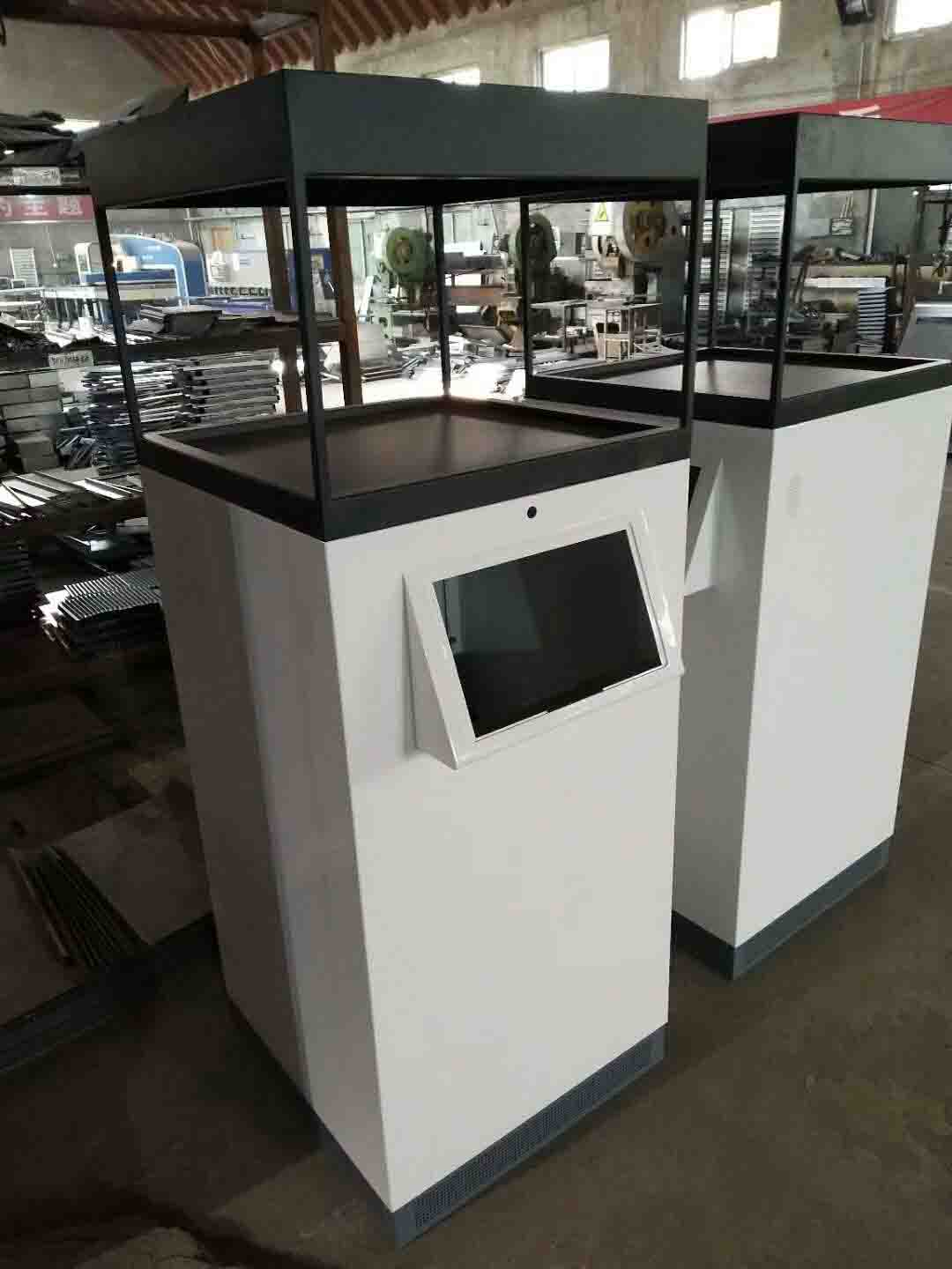 农行投影触摸展示机