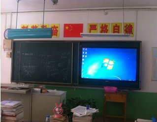 推拉黑板教学一体机