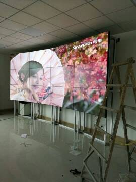 国税拼接屏大屏安装完成